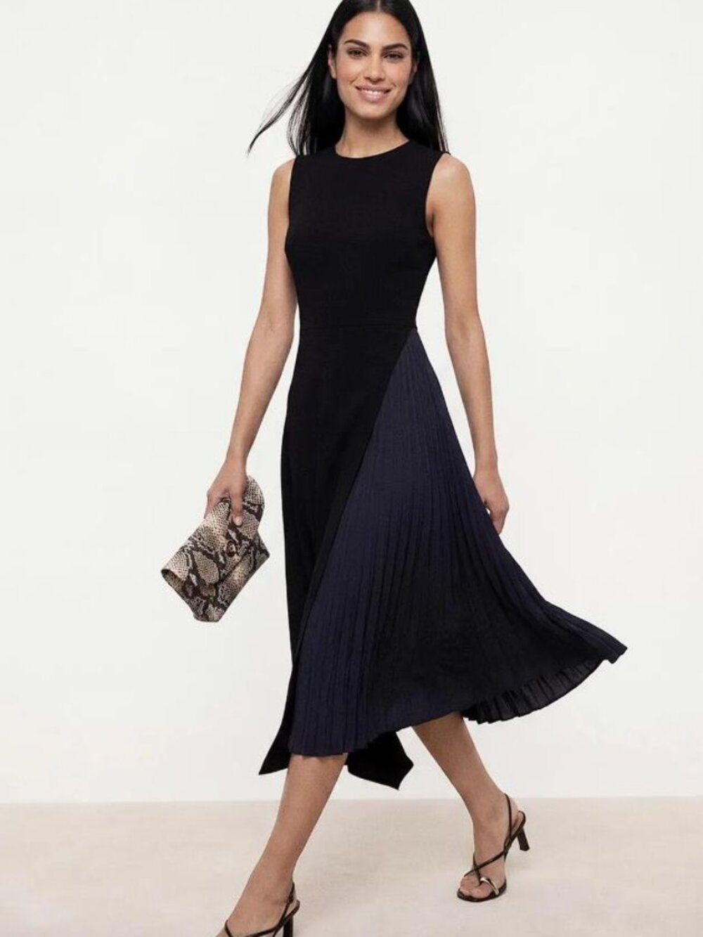 VINCE. Women's Mixed Panel Dress Size 0 in Black